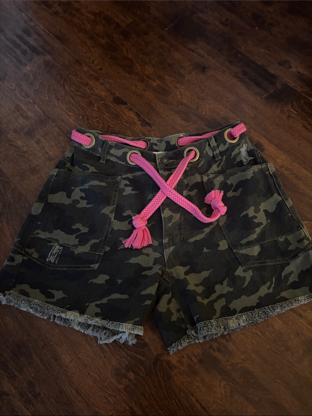 BiBi Camo Patch Pocket Shorts with Pink Rope Belt